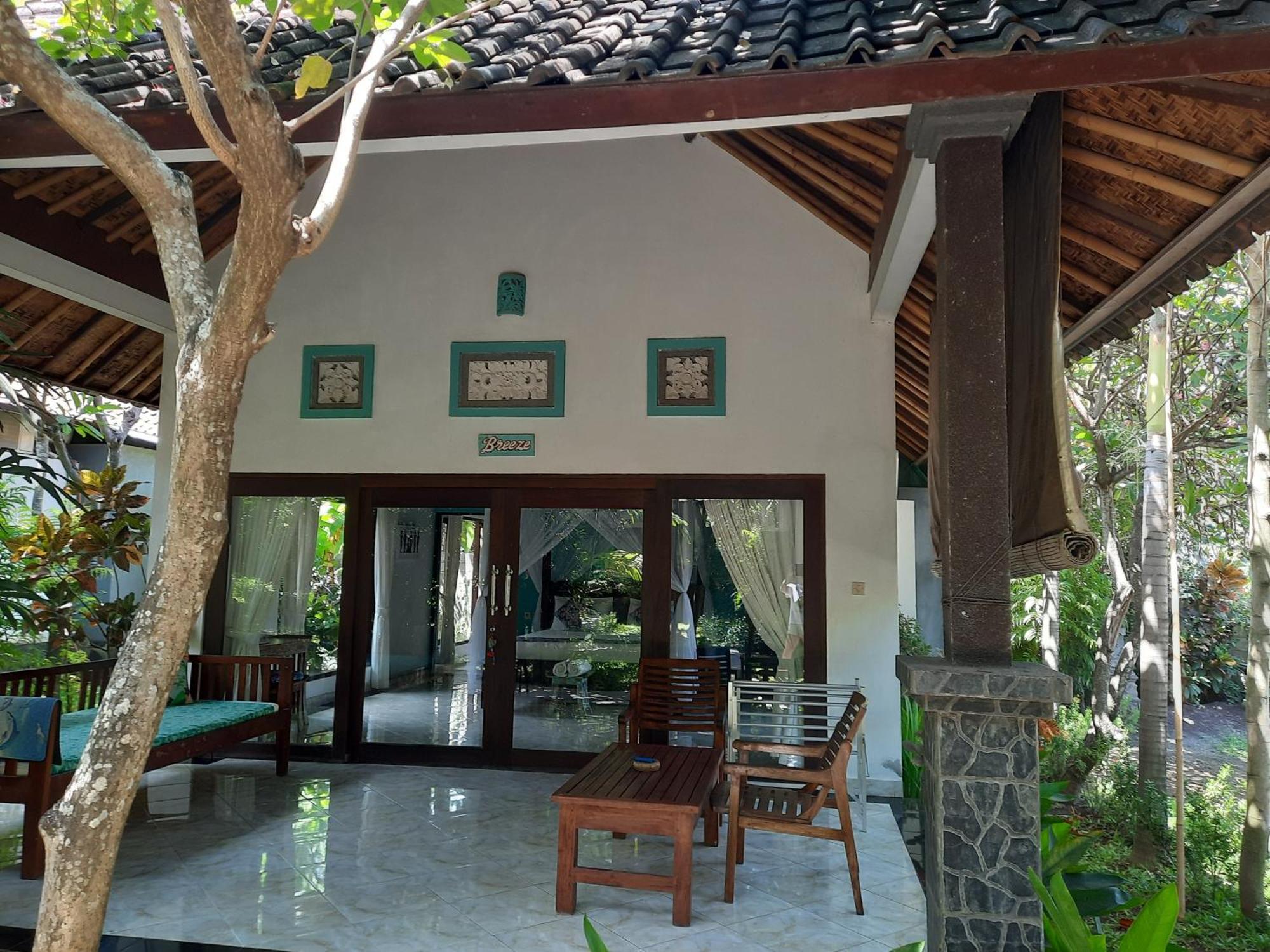 Kirana Homestay Amed  Exterior photo